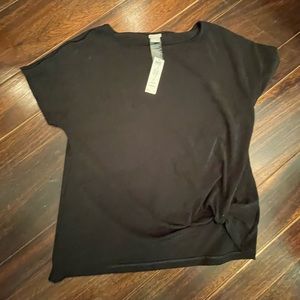 NWT Chico's Black Travelers Knot Bottom Top Size 2/